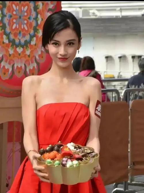娱乐圈内吃瓜的明星,揭秘那些被吃瓜群众津津乐道的明星故事